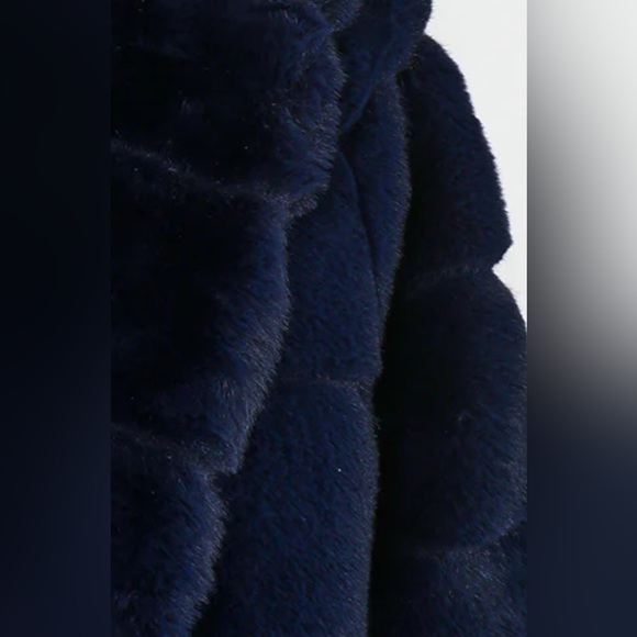 “maria” coat in navy blue by apparis - Picture 3 of 10